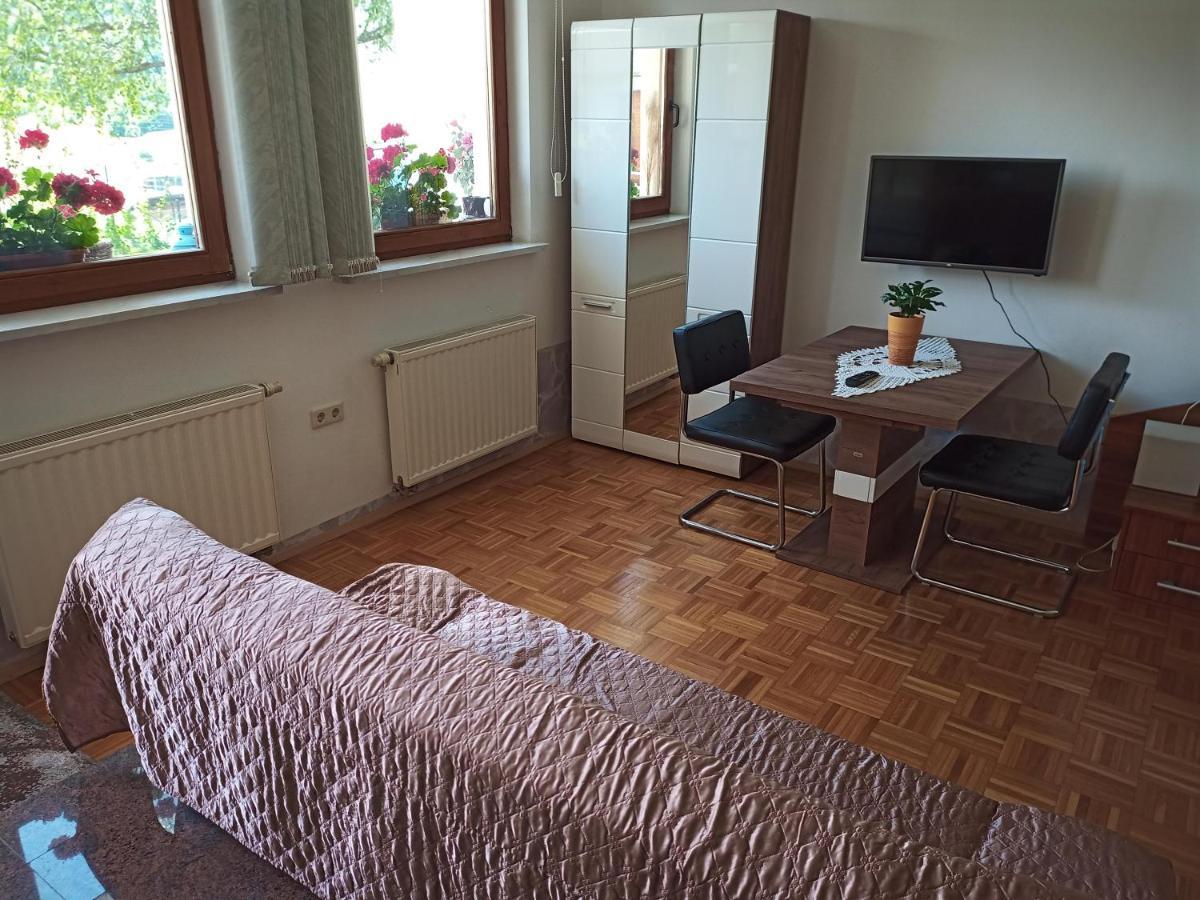 Dolenjska Vila Zuzemberk Esterno foto